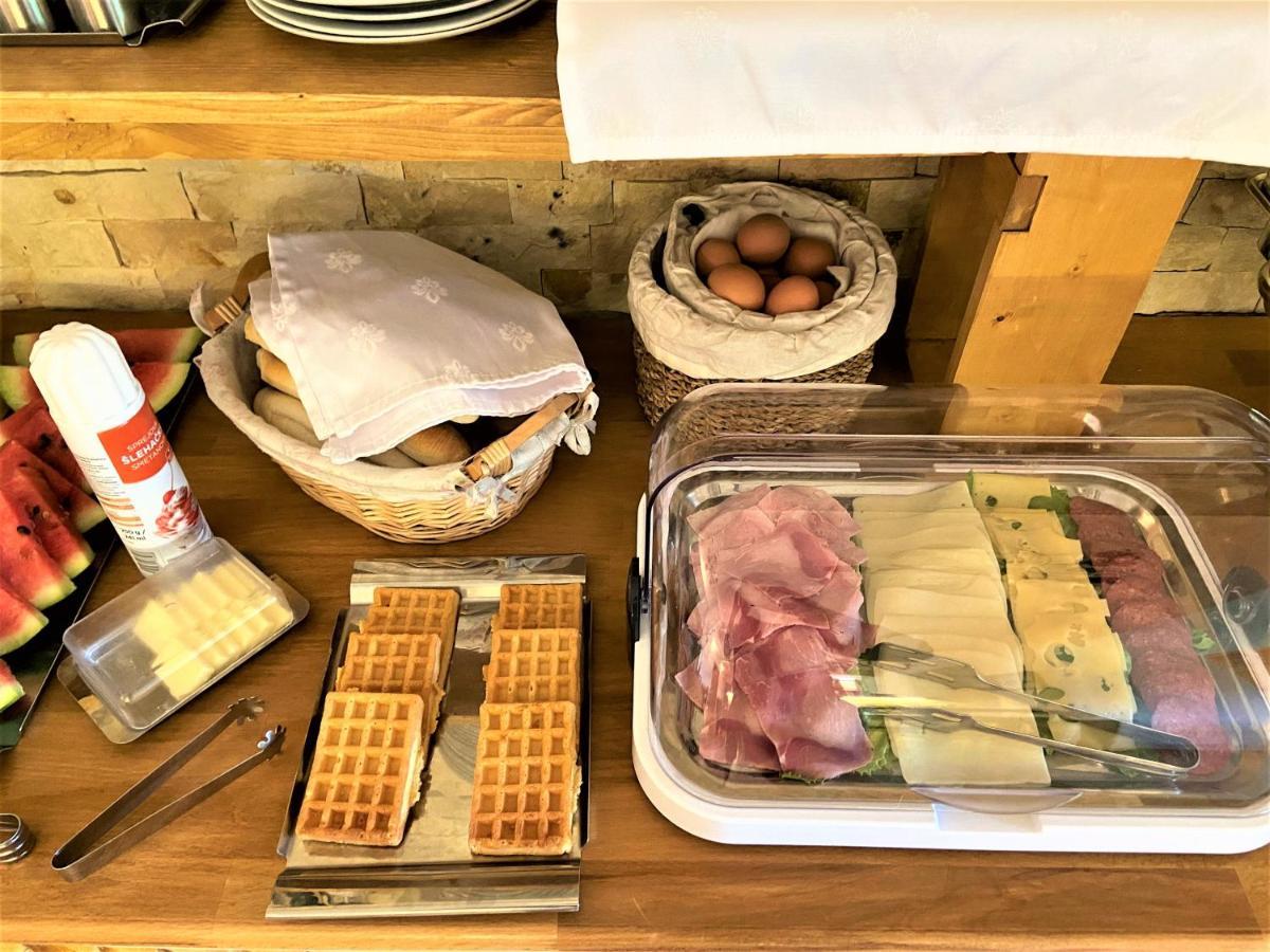 야히모프 Jachymoff B&B 외부 사진